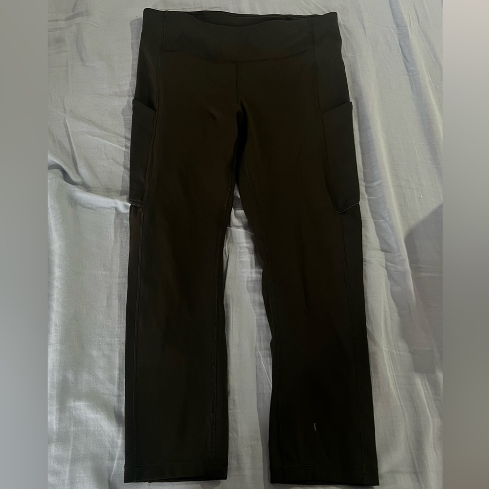 Lululemon Invigorate Tight 21" Sz 6 Olive Green W/pockets